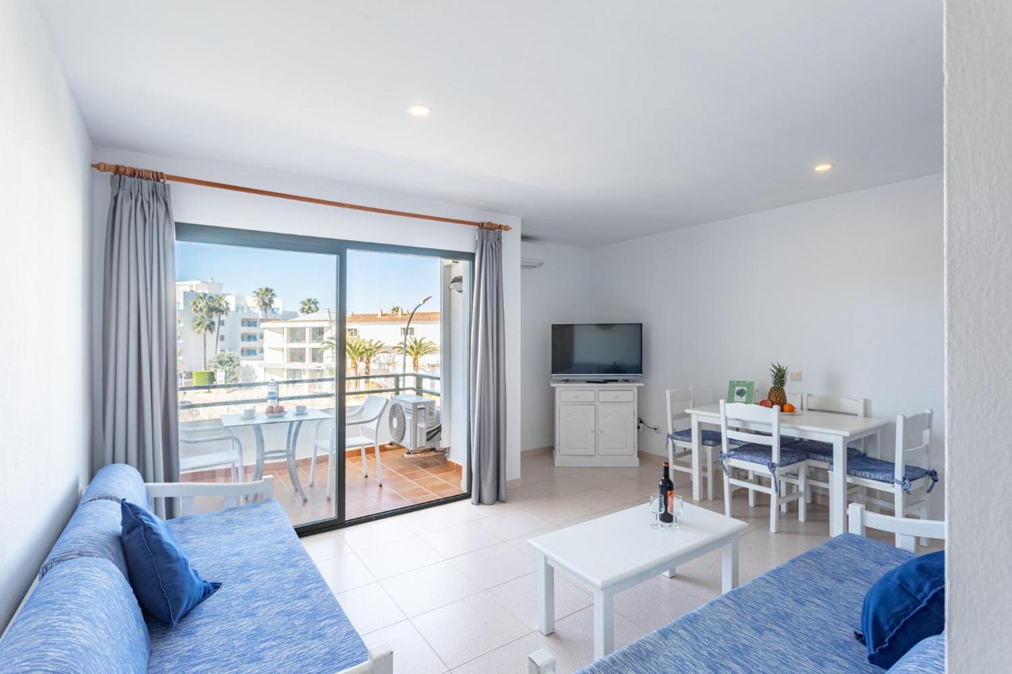 Es Dolc Apartments By Youroom Colonia de Sant Jordi ภายนอก รูปภาพ