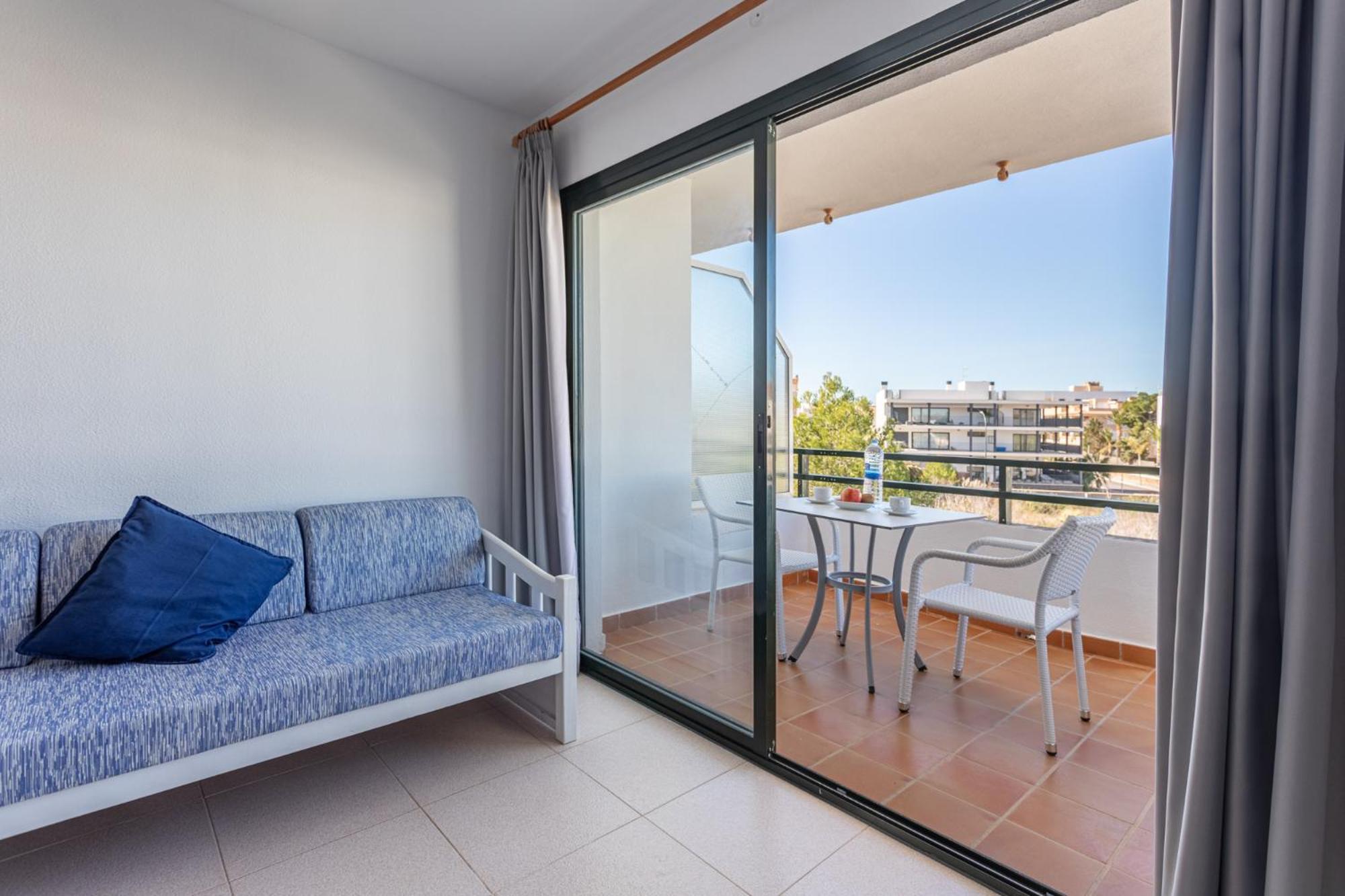 Es Dolc Apartments By Youroom Colonia de Sant Jordi ภายนอก รูปภาพ